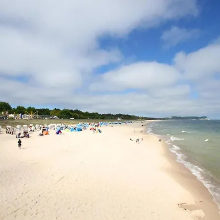 Hotel F-1010 Strandhaus Moenchgut Dz 33 Balkon, Strandnah, Inkl Fruehstueck