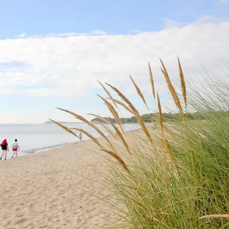 F-1010 Strandhaus Moenchgut Dz 33 Balkon, Strandnah, Inkl Fruehstueck Lobbe